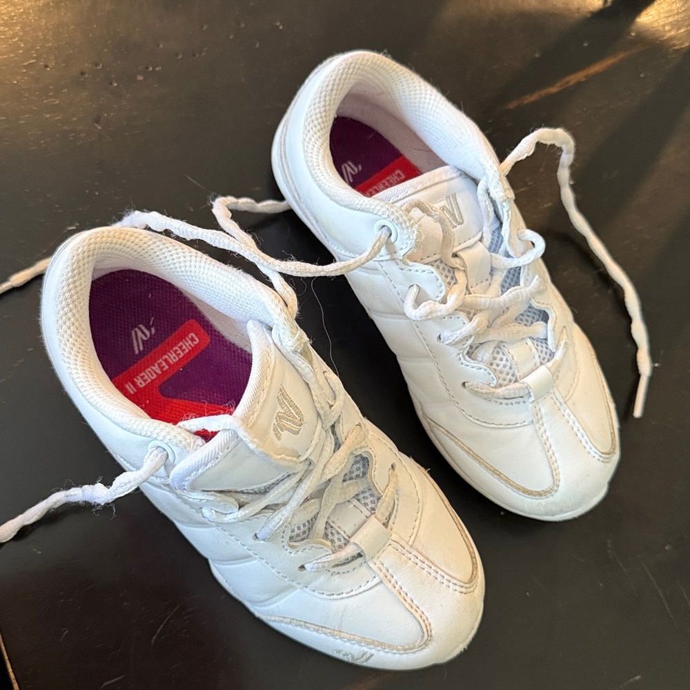 Varsity cheer sneakers 13C